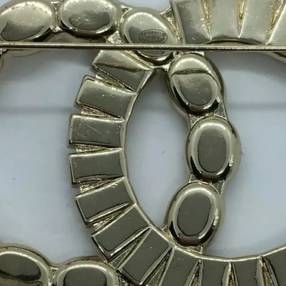 Authenic Chanel Brooch💛💛💛 - Picture 2 of 8